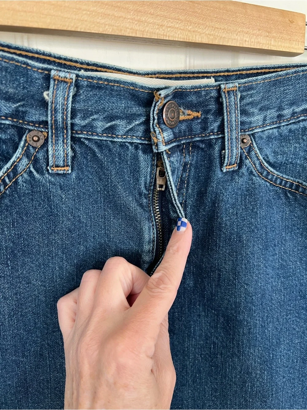 Gap Jeans Y2K Distressed Denim Mini Skirt Medium Wash